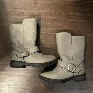 ☀️5 for $30 sale ☀️Cat & Jack Gray side zipper boots